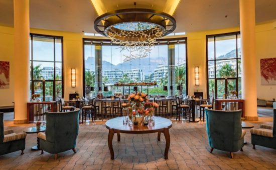 one-and-only-cape-town-interior-vista-lounge-area-01
