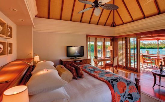 constance-prince-maurice-room-junior-suites-on-stilts-interior-2