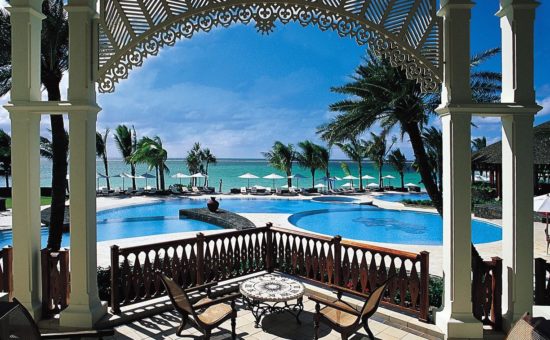 the-residence-mauritius-pool