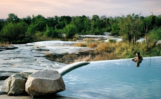 londolozi-private-granite-exteriors-pool-view-01