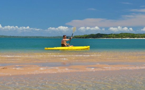 machangulo-beach-lodge-activities-canoeing-02