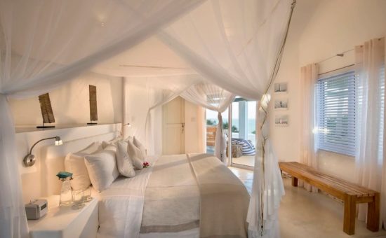 santorini-mozambique-interiors-bedroom-01