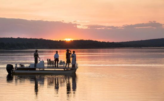 royal-chundu-zambezi-river-lodge-activities-boat-cruise-05