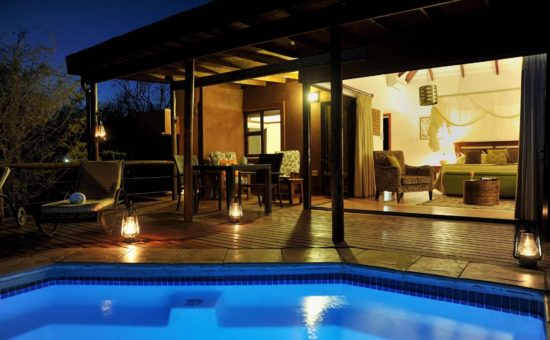 idube-game-lodge-facilities-pool-01