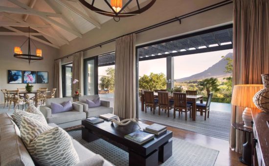 delaire-graff-lodges-and-spa-rooms-presidential-lodge-lounge-01