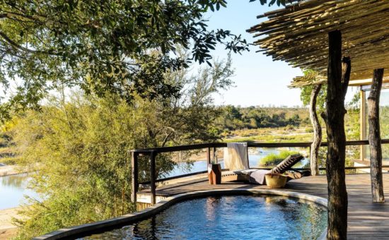 singita-boulders-lodge-room-suite-private-deck-plunge-pool-01