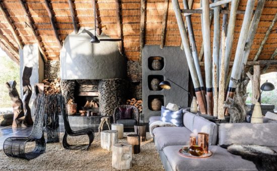 singita-boulders-lodge-interiors-lounge-02