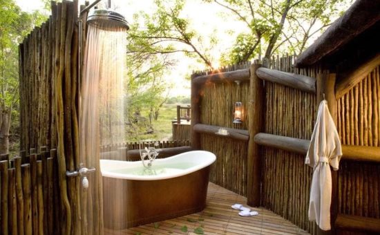 khwai-river-lodge-room-luxury-tent-private-suite-bathroom-1