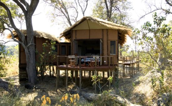 sanctuary-baines-camp-exteriors-wooden-balcony-05