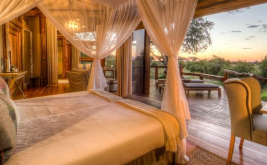 camp-okavango-rooms-safari-suite-bedroom-02