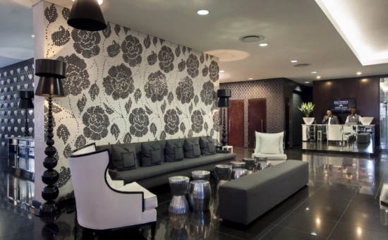 davinci-hotels-and-suites-interiors-reception-02