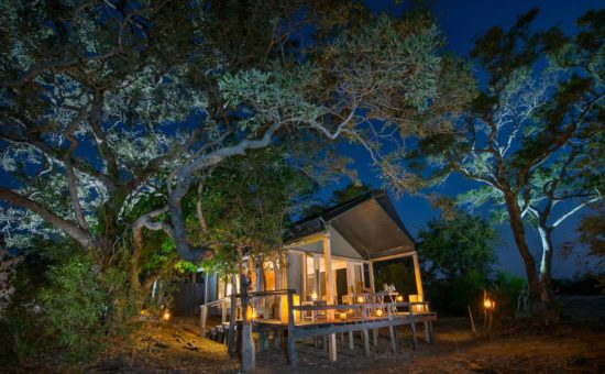 simbavati-river-lodge-exterior-luxury-tent-02